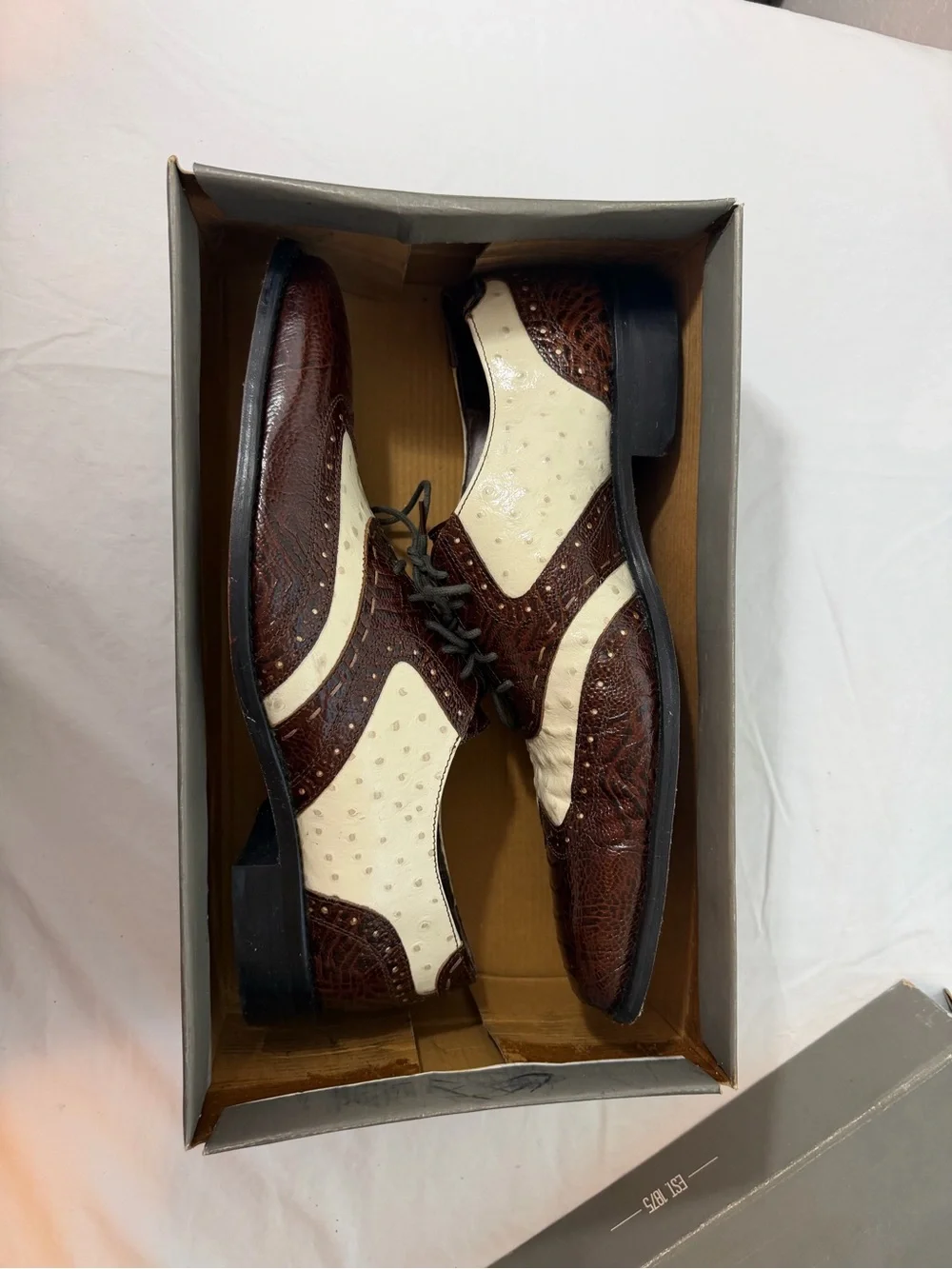 Stacy Adams classic wingtip